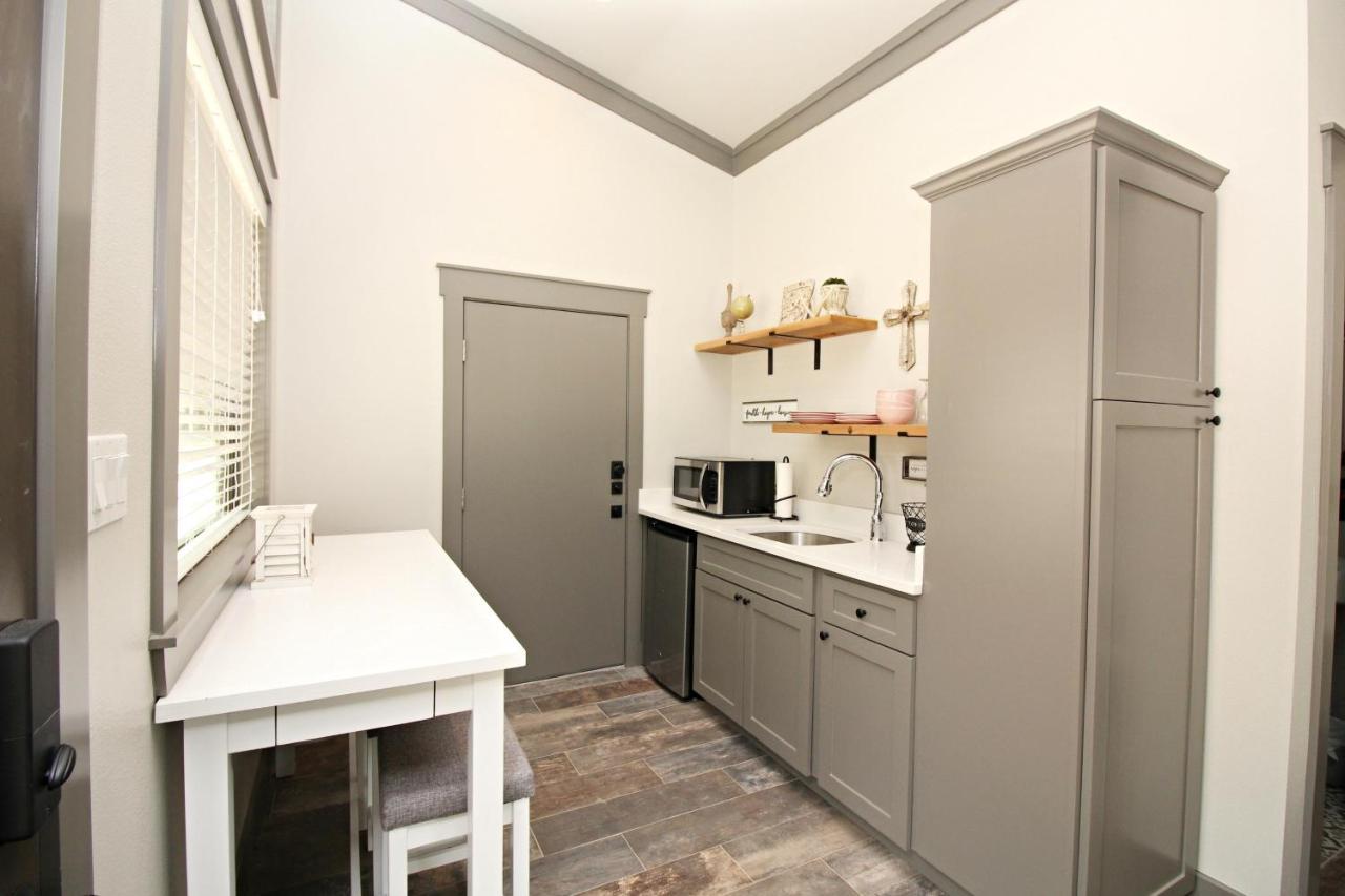 Green Acres Cottages - Wimberley Suite Eksteriør bilde