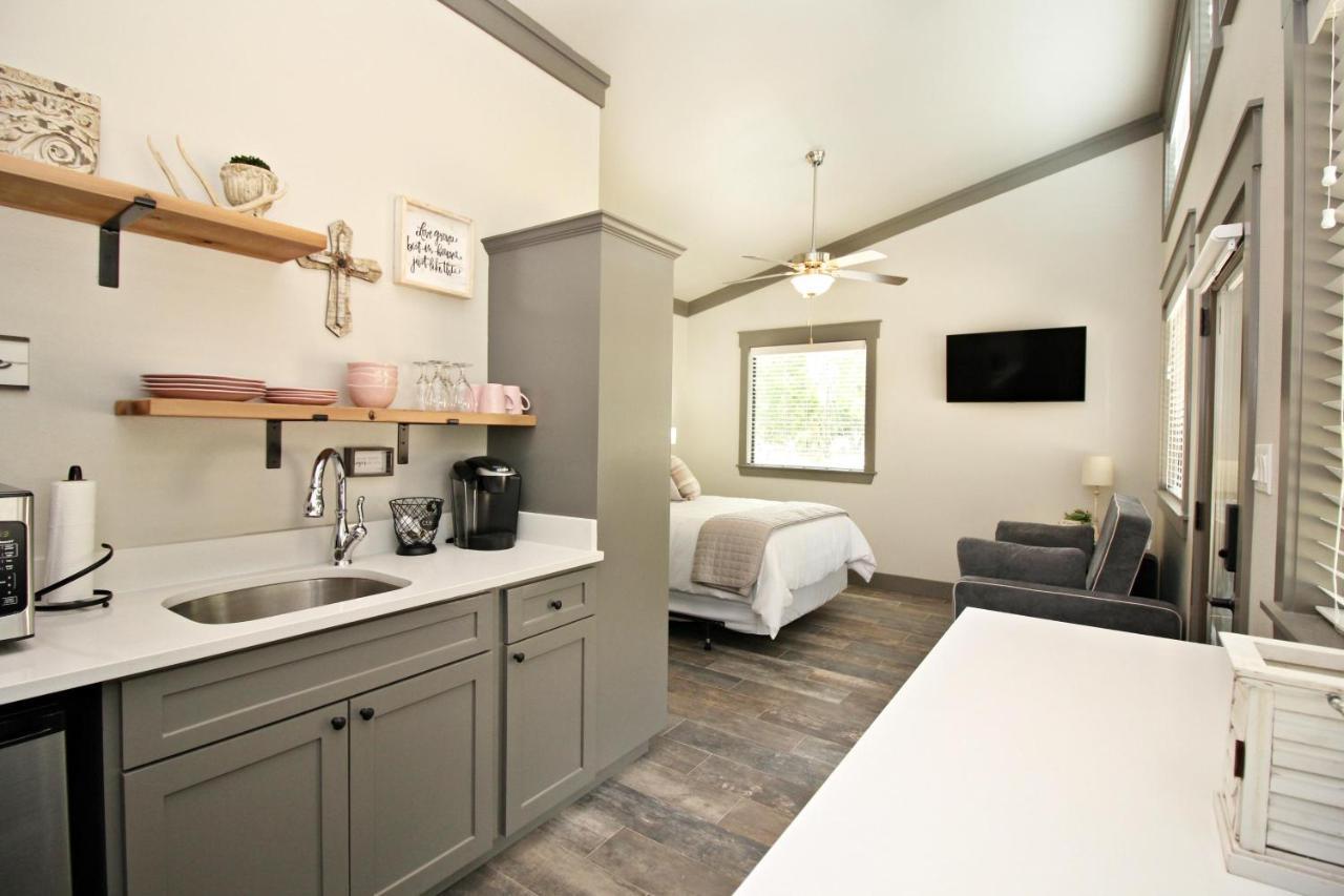 Green Acres Cottages - Wimberley Suite Eksteriør bilde